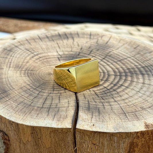Erkek Kişiselleştirilebilir Gold Kare Yüzük